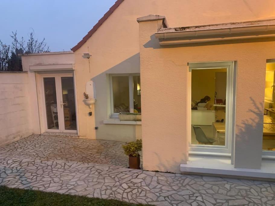 Pavillon Individuel 4 Etoiles De Plain Pieds Avec Jardin Hébergement de vacances