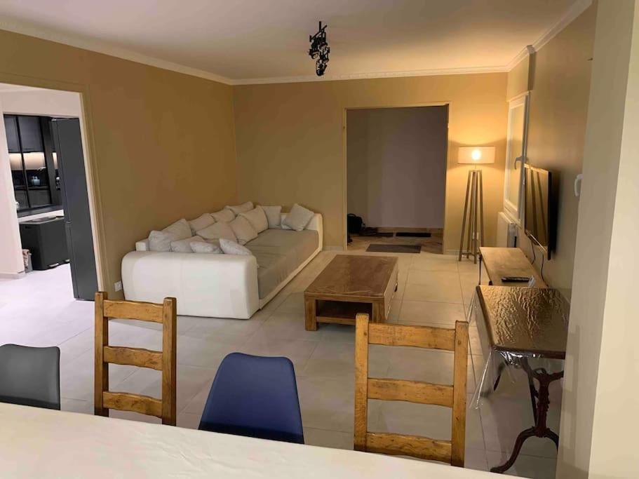 Pavillon Individuel 4 Etoiles De Plain Pieds Avec Jardin Hébergement de vacances